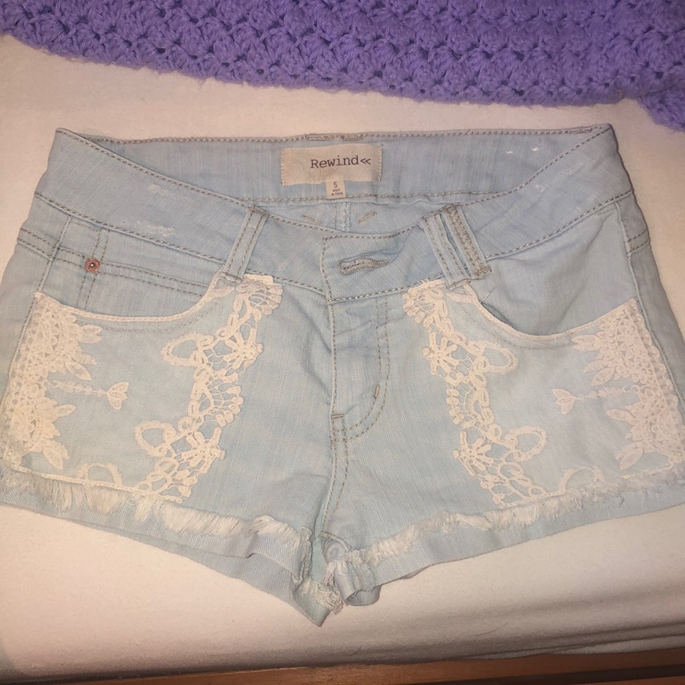 Shorts with lace!